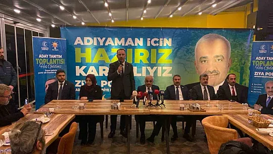 AK Parti heyeti basın mensuplarıyla bir araya geldi