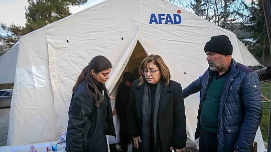 AK Parti'nin Gaziantep adayı Fatma Şahin