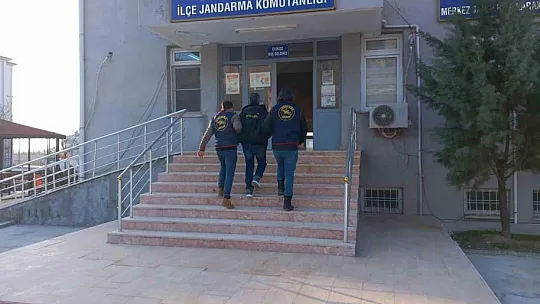 Aranan şahıslar JASAT ekiplerinden kaçamadı