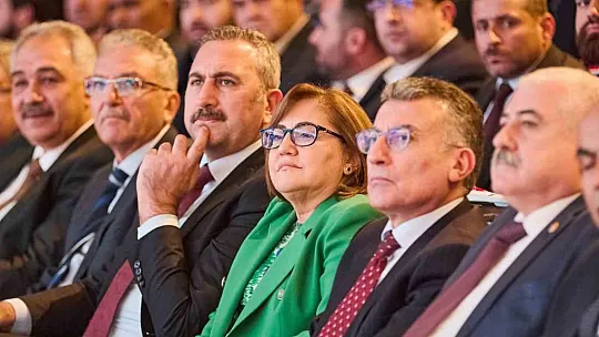Başkan Şahin, seçim beyannamesini açıkladı