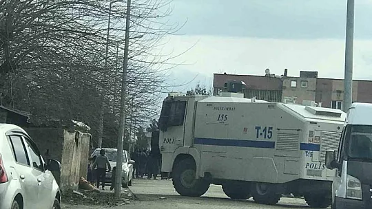 Batman'da 1 kişinin öldürüldüğü kavgada bir kişi daha silahla vuruldu