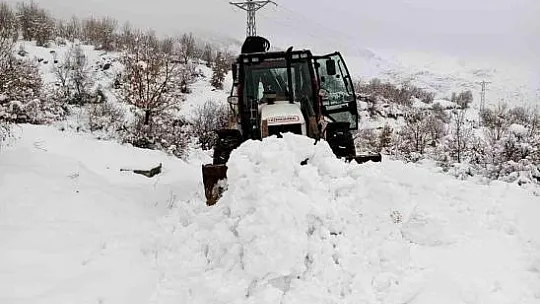 Batman'da 160 yerleşim yerinin yolu ulaşıma açıldı