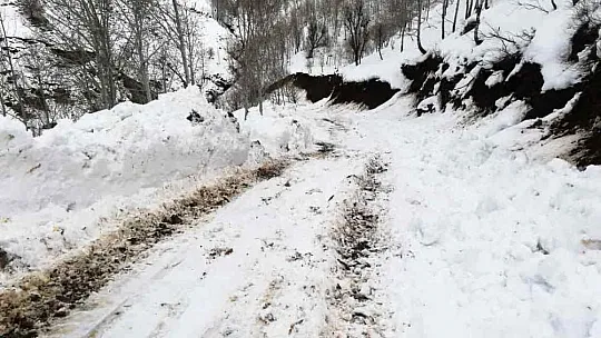 Batman-Muş dağ köyleri bağlantı yolu ulaşıma açıldı