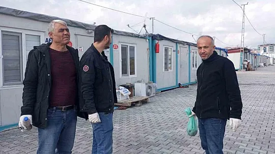 Besni merkez konteyner kentte ilaçlama