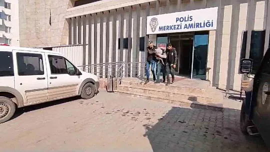 Bismil'de polis, sanayi hırsızını çaldığı malzemeleri satarken yakaladı