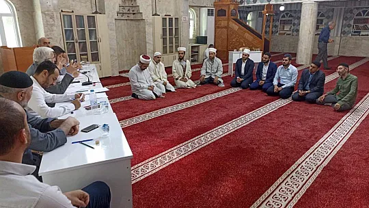 Siirt'te din görevlileri ezan, hutbe ve hadis dalında yarıştı