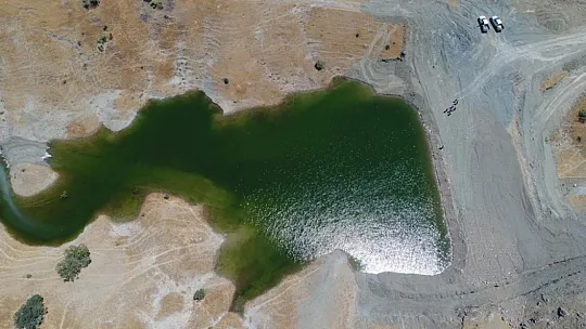 Siirt'te Hayvanlar İçin İçme Suyu Göleti Yapıldı