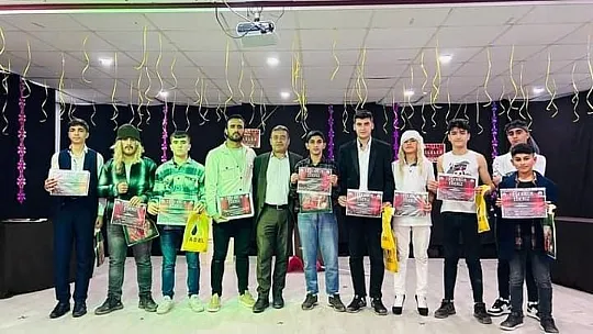 Çermik'te öğrencilerden tiyatro şöleni