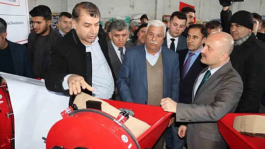 Çiftçilere zirai alet ve ekipman dağıtıldı