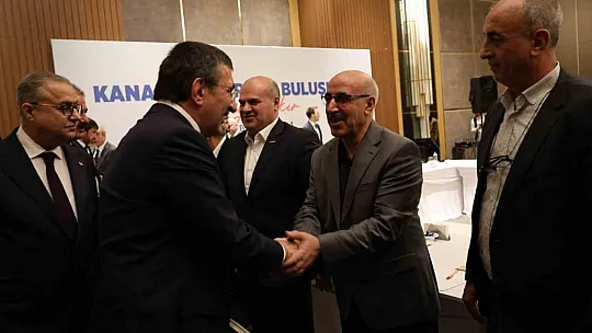Cumhurbaşkanı Yardımcısı Yılmaz: 'Özelikle bu yılın ortasında enflasyonda belirli düşüşleri hep birlikte göreceğiz'