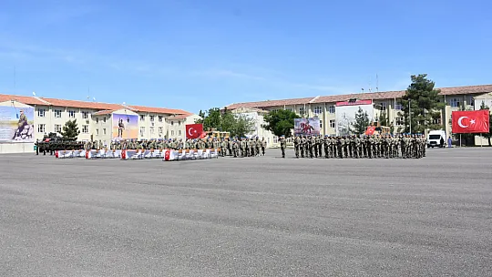 Siirt'te Engelli Bireyler Askerlik Heyecanı Yaşadı