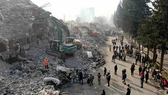 Depremin merkez üssü felaketin 6'ncı gününde havadan görüntülendi