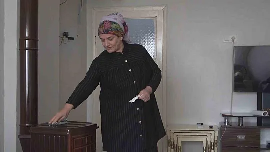 Depremden 56 saat sonra çıkartılan afetzede: 'Oğlum Abdullah'ın 5'inci sınıftaki din kültürü öğretmeni rüyamda bana yiyecek getiriyordu'