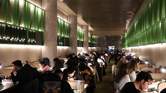 Depremzede öğrencilere her türlü kolaylık sağlanıyor