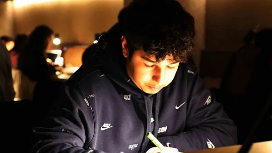 Depremzede öğrencilere her türlü kolaylık sağlanıyor