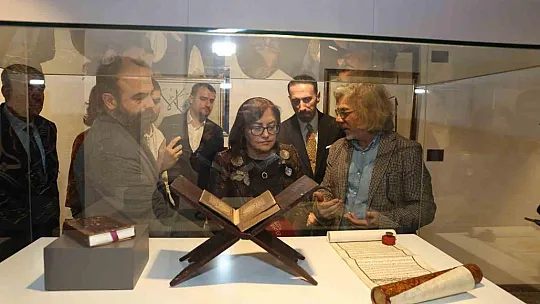 Dervişin yolculuğu sergisi sanatseverlerle buluştu