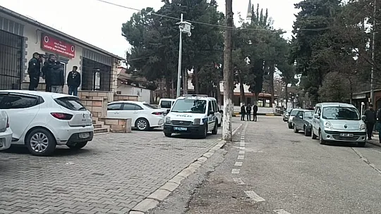 Dini nikahlı koca dehşet saçtı: Anne-oğul öldü