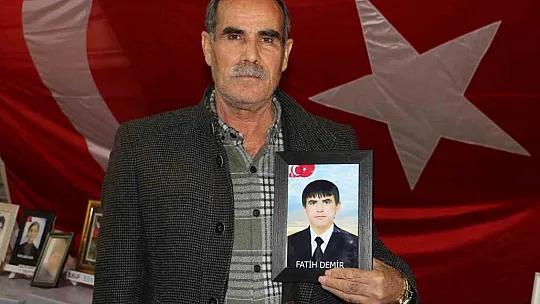 Diyarbakır anneleri yeni yıla evlat hasretiyle buruk giriyor