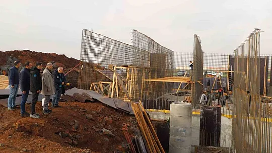 Diyarbakır'da deprem konutları içme suyu projesinde çalışmalar sürüyor