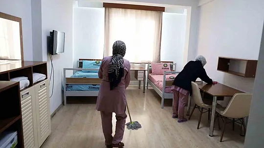 Diyarbakır'da hasta ve hasta yakınları misafirhanesinde berber hizmeti başladı