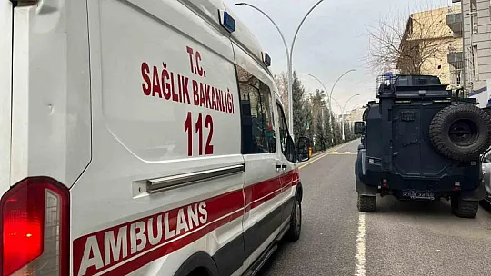 Diyarbakır'da husumetli iki grup arasında silahlı kavga: 1 ölü, 3 yaralı