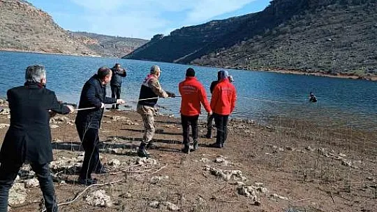 Diyarbakır'da kaçak avlanmada kullanılan 500 metre ağ ele geçirildi