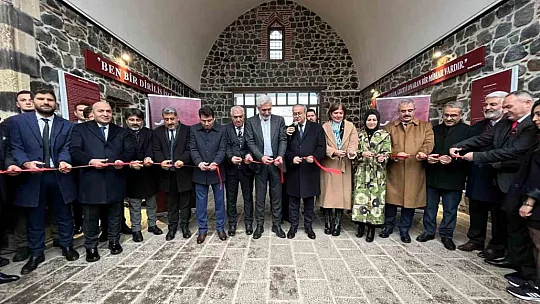 Diyarbakır'da Sezai Karakoç Kültür ve Edebiyat Evi açıldı