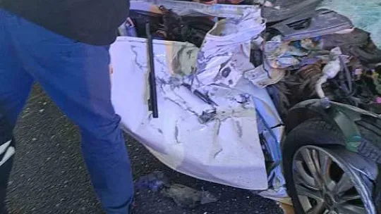 Diyarbakır'da taziye dönüşü feci kaza: 3 ölü, 4 yaralı