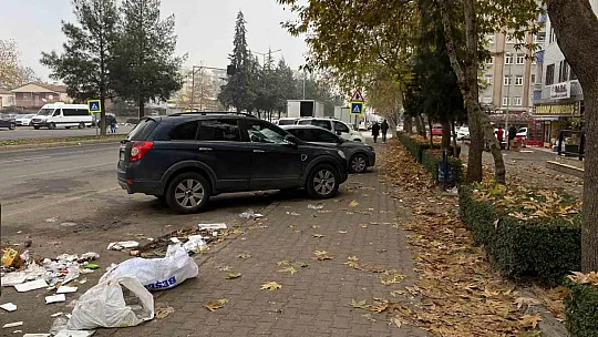 Diyarbakır'da ticari taksinin çarptığı temizlik personeli hayatını kaybetti