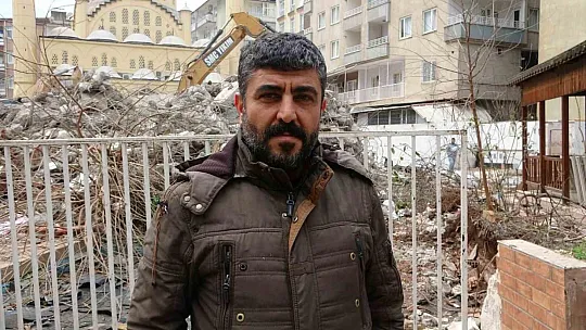Diyarbakır'da yarım asırlık kütüphanenin yıkımı yapıldı