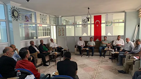 Siirt'te 19 Sivil Toplum Kuruluşu Bir Araya Gelerek 5500 Aileye Destek Oldu