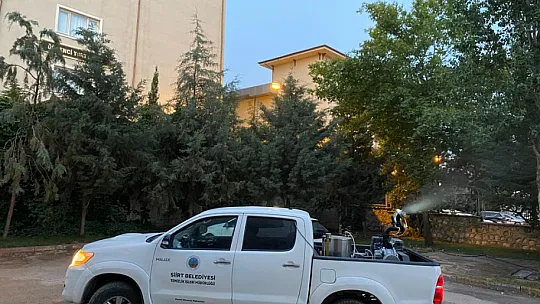 Siirt Belediyesinin İlaçlama Çalışmaları Devam Ediyor