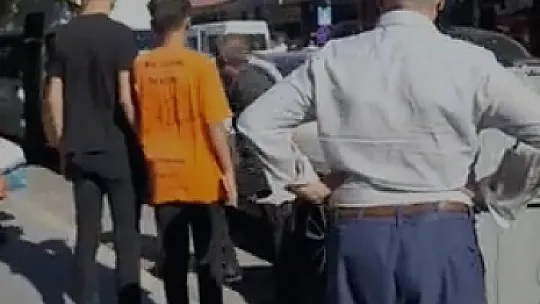 Siirt'te Aynı Aşirete Bağlı Akrabalar Arası Kavga: 3 Yaralı
