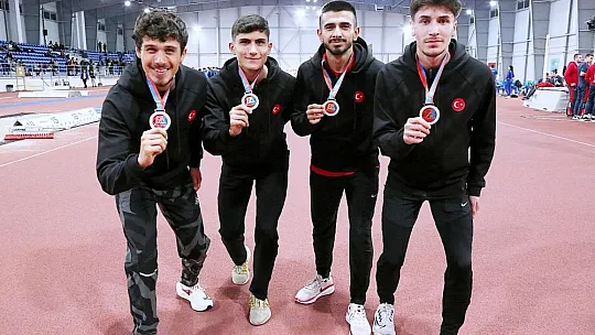 Erdem Koleji öğrencisi Balkan şampiyonu oldu