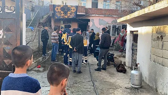 Evde çıkan yangın korkuttu