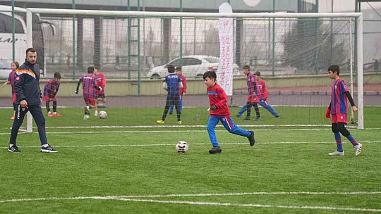 Fadıloğlu: '7 farklı ilden 296 sporcuyu misafir ettik'