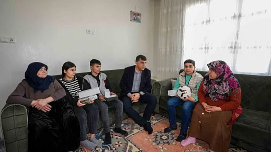 Fadıloğlu, ailelerin dertlerine ortak oluyor