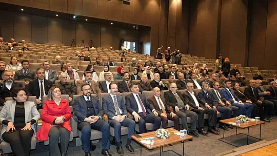 Fadıloğlu, tarihi aydınlatan 37. ve 38. eseri tanıttı