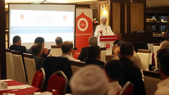 Diyanet İşleri Başkanı Prof. Dr. Ali Erbaş Siirt'te Kanaat Önderleri İle Bir Araya Geldi