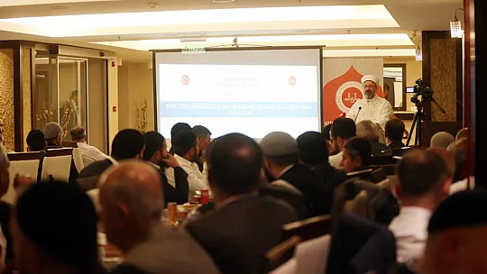 Diyanet İşleri Başkanı Prof. Dr. Ali Erbaş Siirt'te Kanaat Önderleri İle Bir Araya Geldi