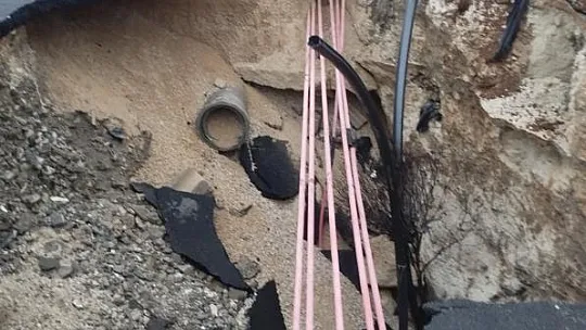 Gaziantep'te sağanak yağış nedeniyle yol çöktü