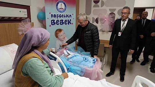 Gaziantep'te yeni yılın ilk bebeği dünyaya gözlerini açtı
