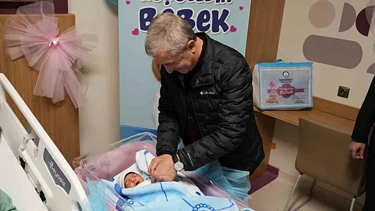 Gaziantep'te yeni yılın ilk bebeği dünyaya gözlerini açtı