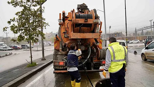 Gaziantep'te yoğun yağışın sebep olduğu olumsuzluklar giderildi