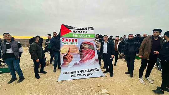 Gazze'deki çocukların özgürlüğü için binlerce güvercin gökyüzüne bırakıldı