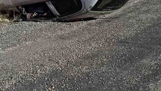 Gercüş'te takla atan otomobilde biri bebek 5 kişi yaralandı