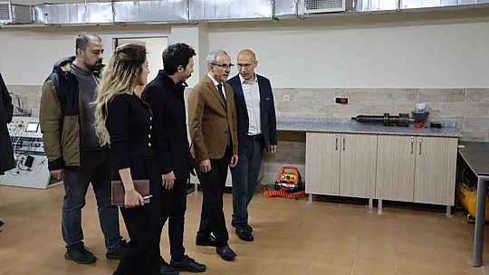 GİBTÜ'de yenilikçi bir dokunuş makine laboratuvarı faaliyete açıldı