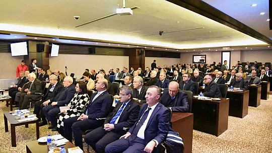 GSO Şubat Ayı Meclis Toplantısı, Büyükşehir Belediye Başkanı Fatma Şahin'in katılımıyla yapıldı