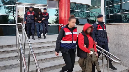 İkamet hırsızları tutuklandı