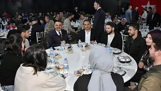 Vali Hacıbektaşoğlu, Ramazan Ayında Siirt Halkının Yanında Oluyor!